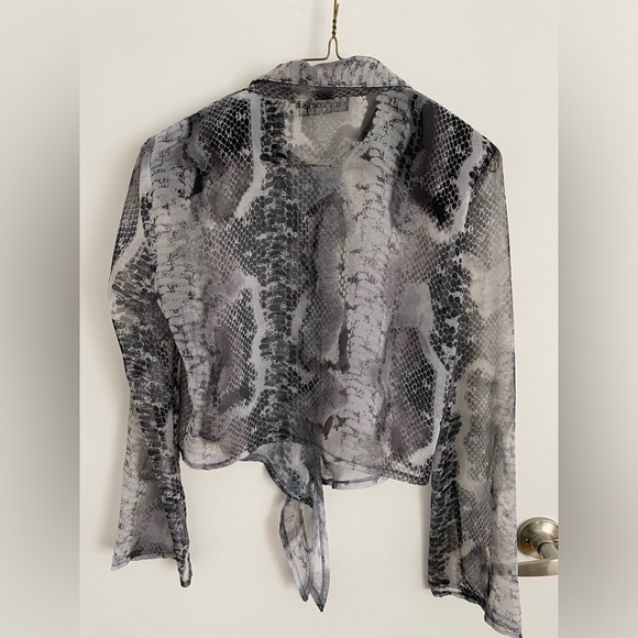 EUC - Vintage sheer snakeskin blouse - Picture 2 of 2